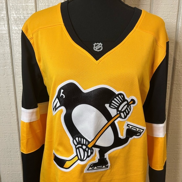 Fanatics Pittsburgh Penguins Long Sleeve Jersey, size small. - Picture 3 of 7